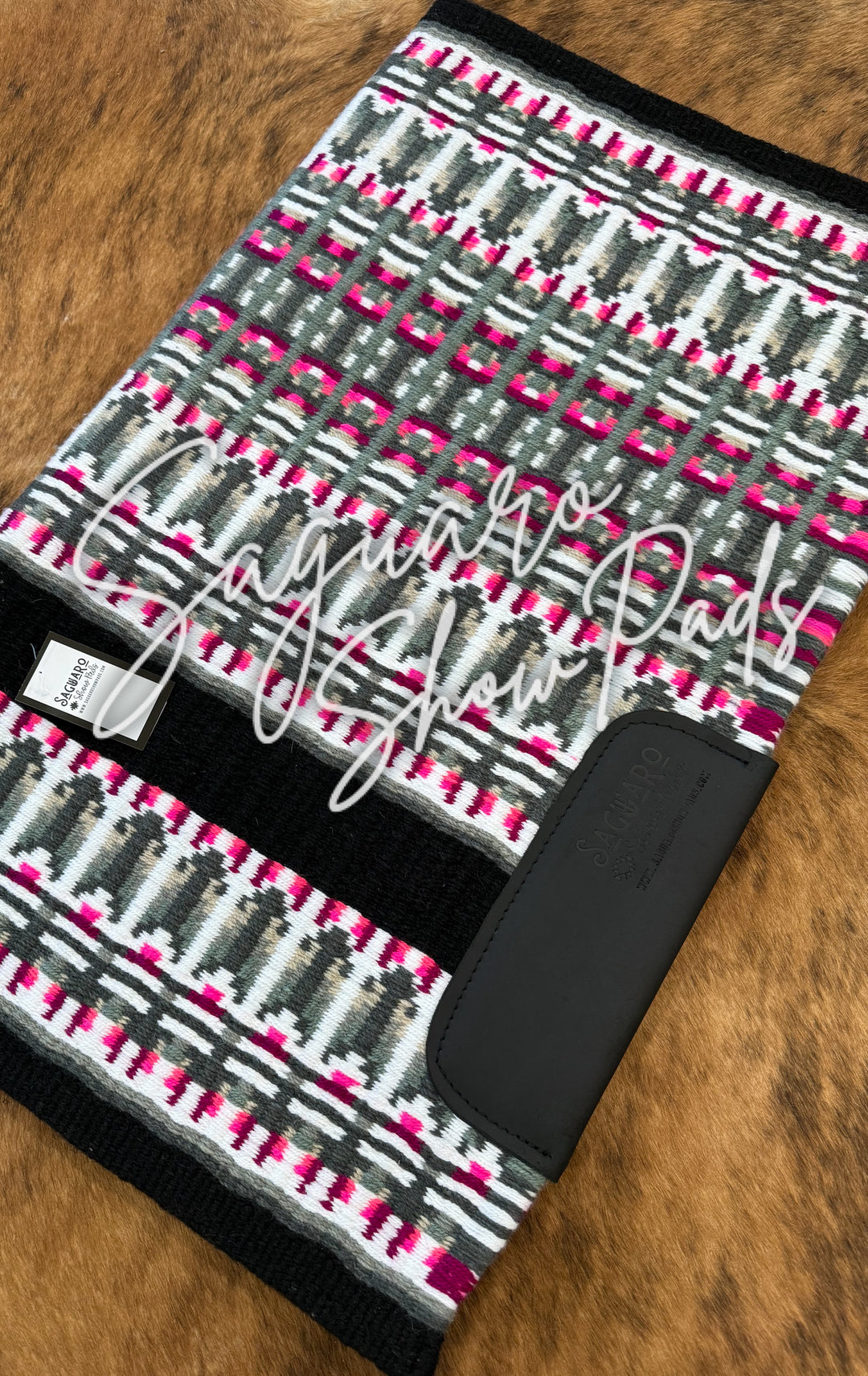 One of a Kind "Archer" Show Pad