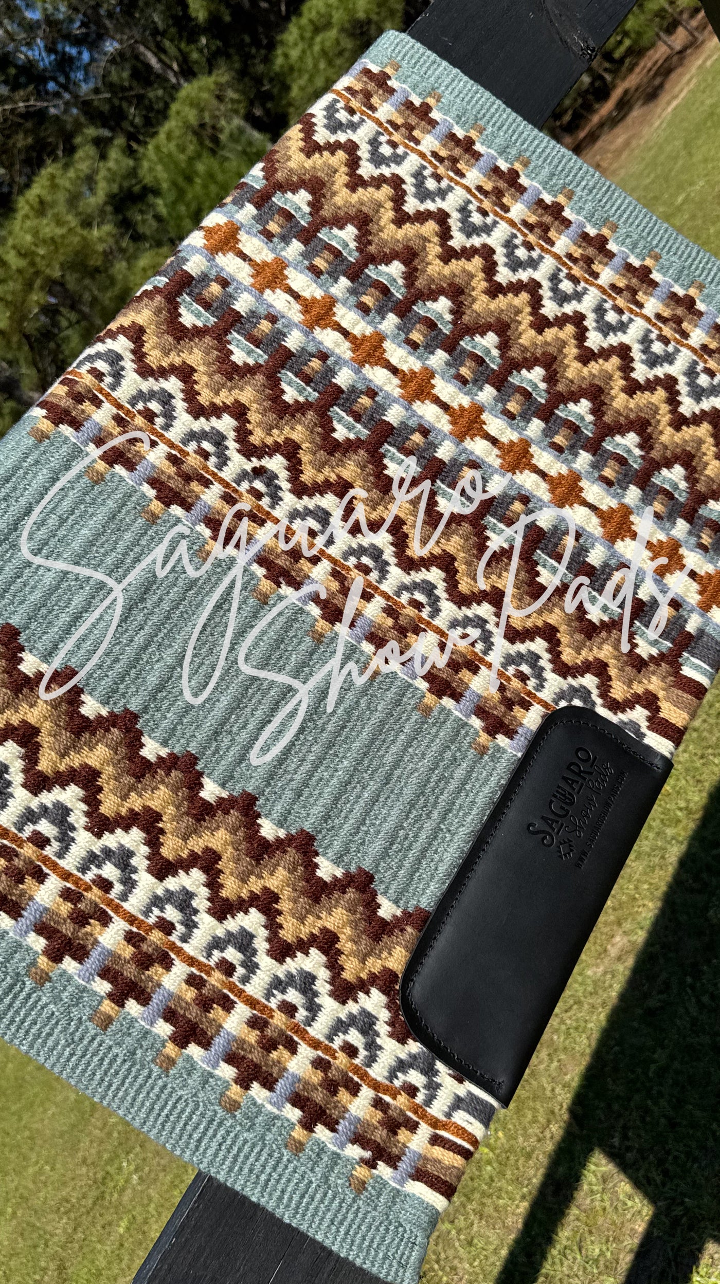 #6254 "Bonnie" Show Pad