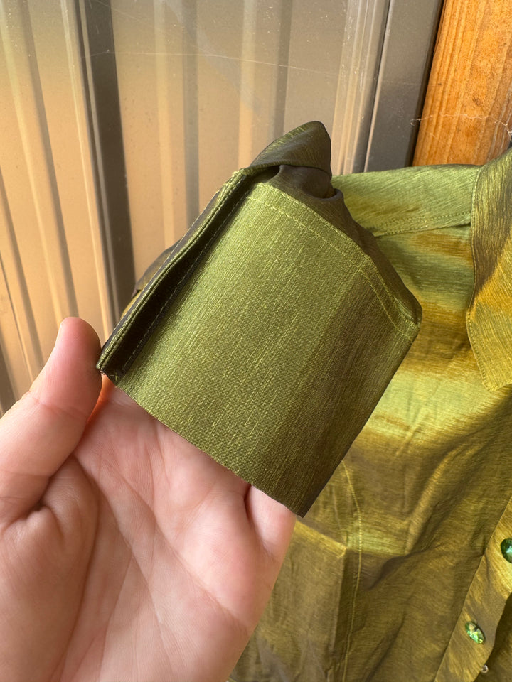 Olive hidden zip by Saguaro
