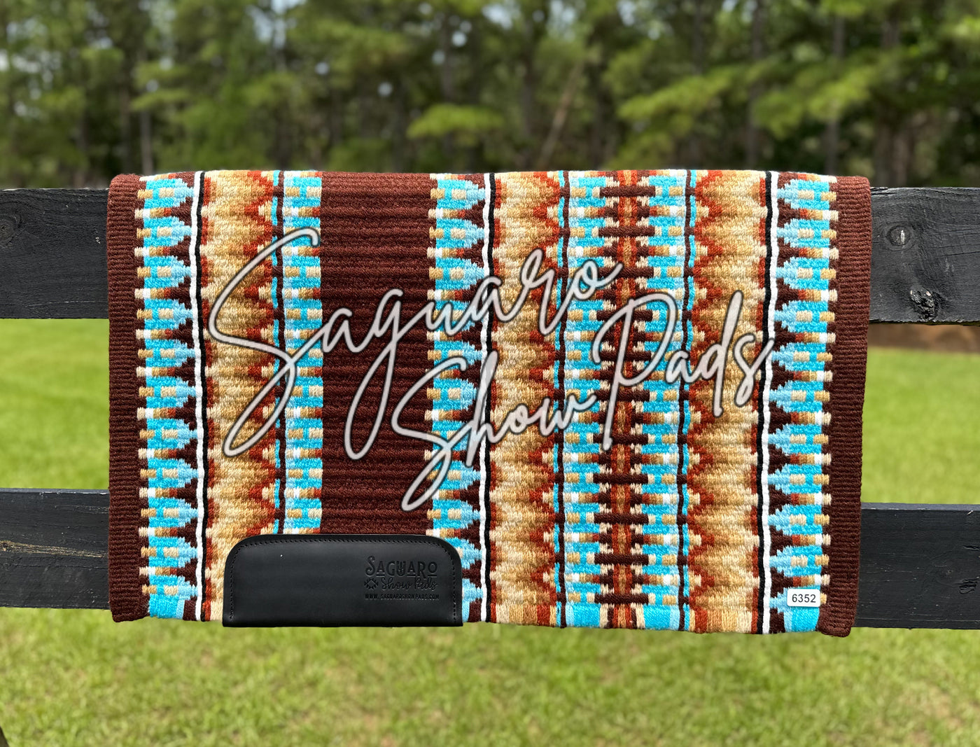 #6352 "Allister 5.0" Show Pad - Re-Order