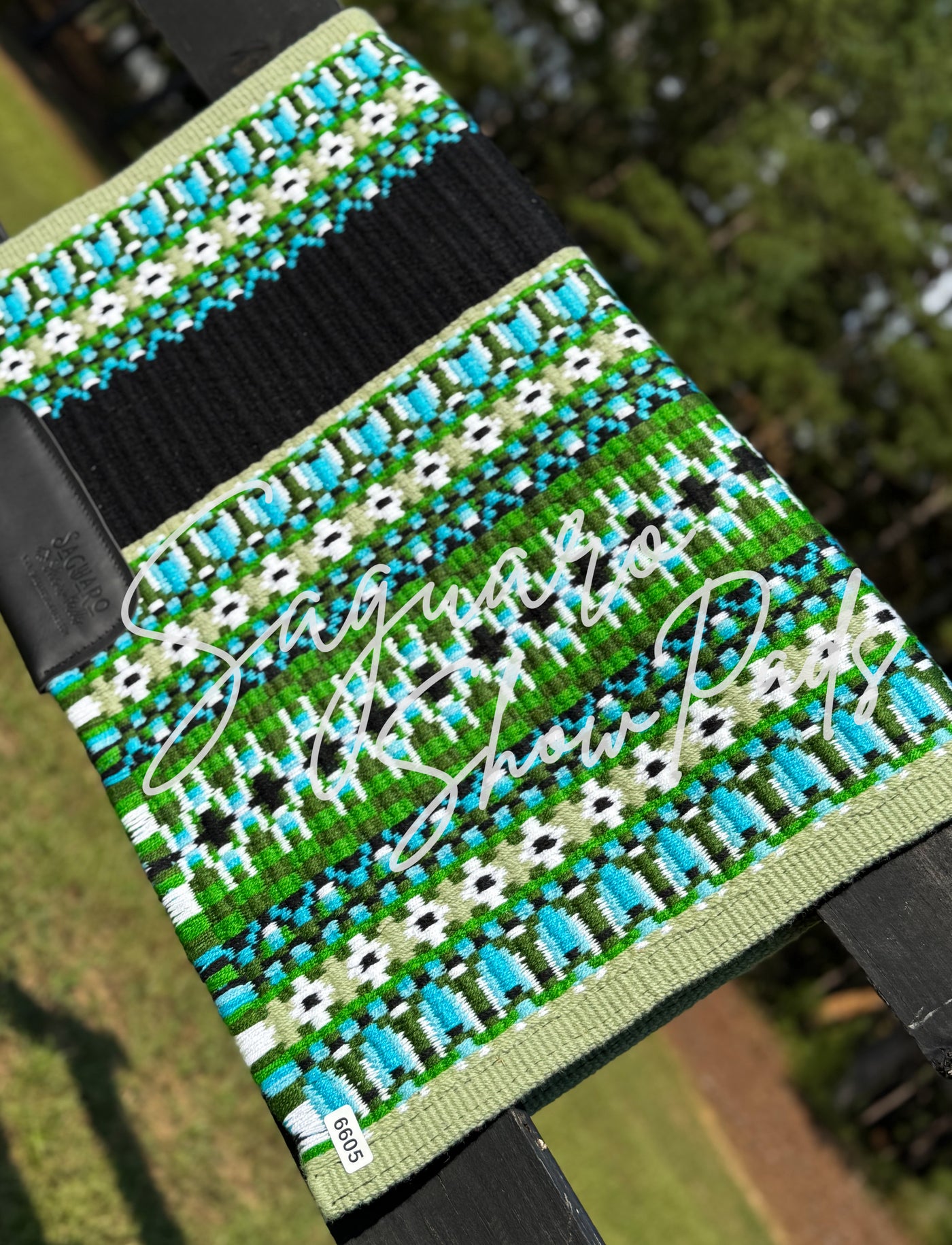 #6605 "Miranda" Show Pad