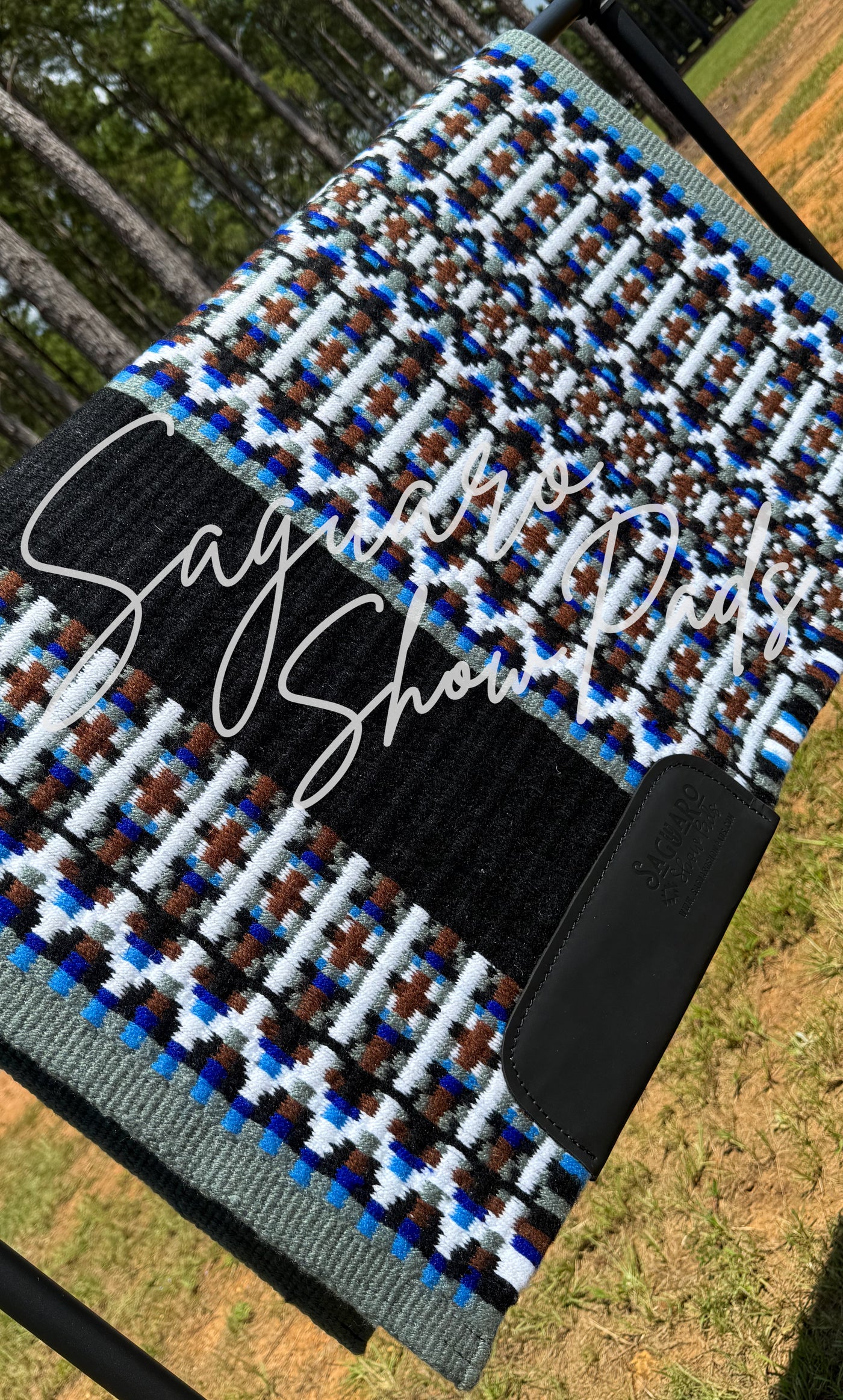 #8155 "Sinclair" Show Pad