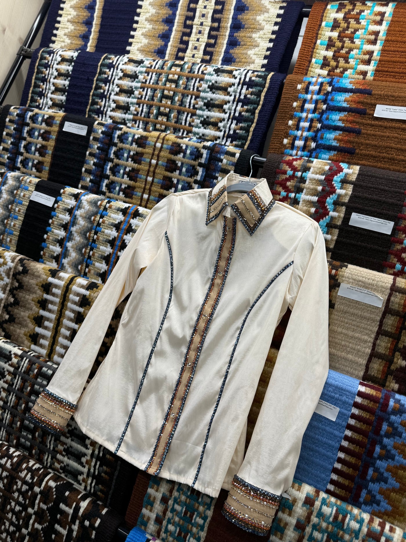 Cream Taffeta hidden zip by Saguaro
