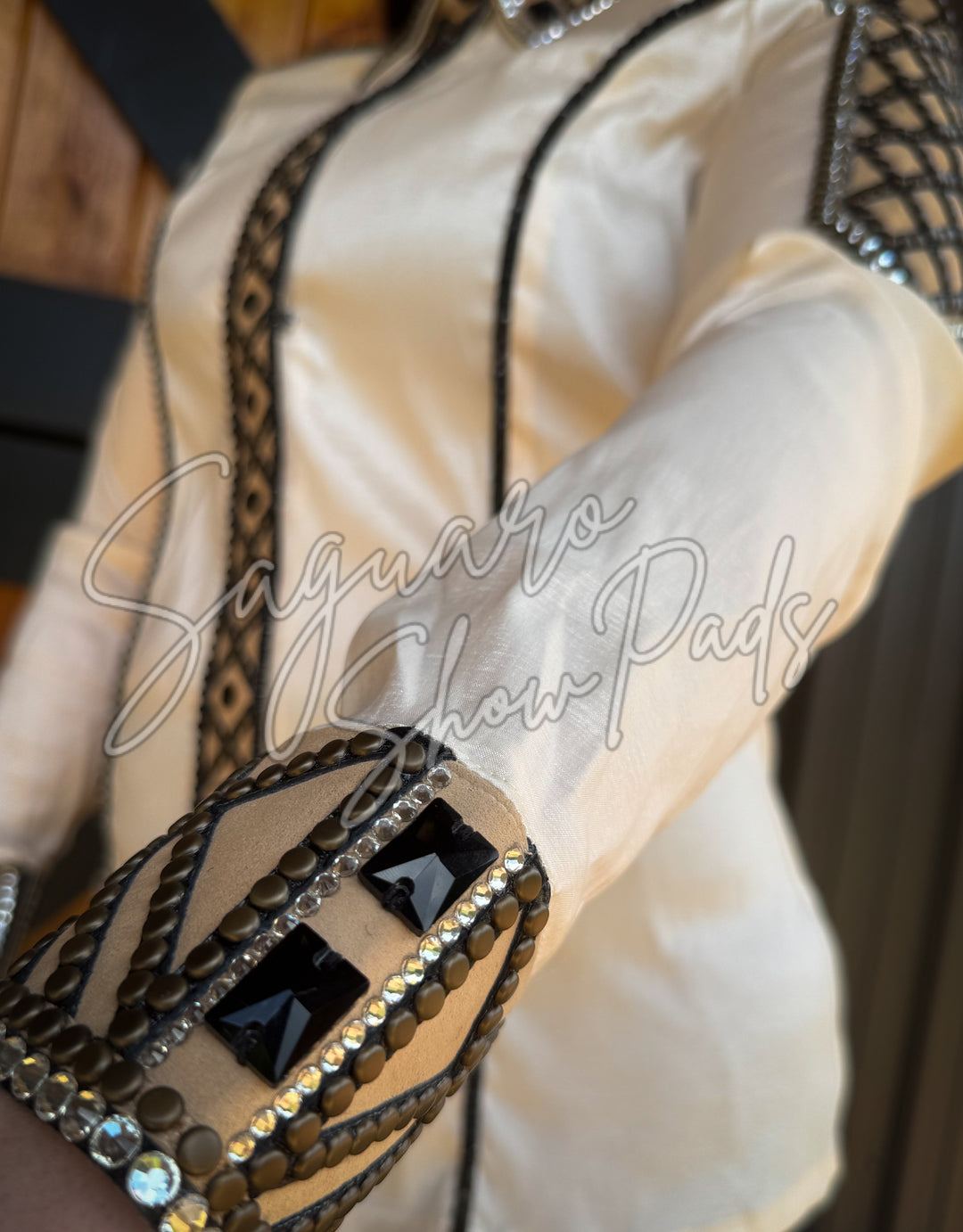Tan Taffeta hidden zip by Saguaro