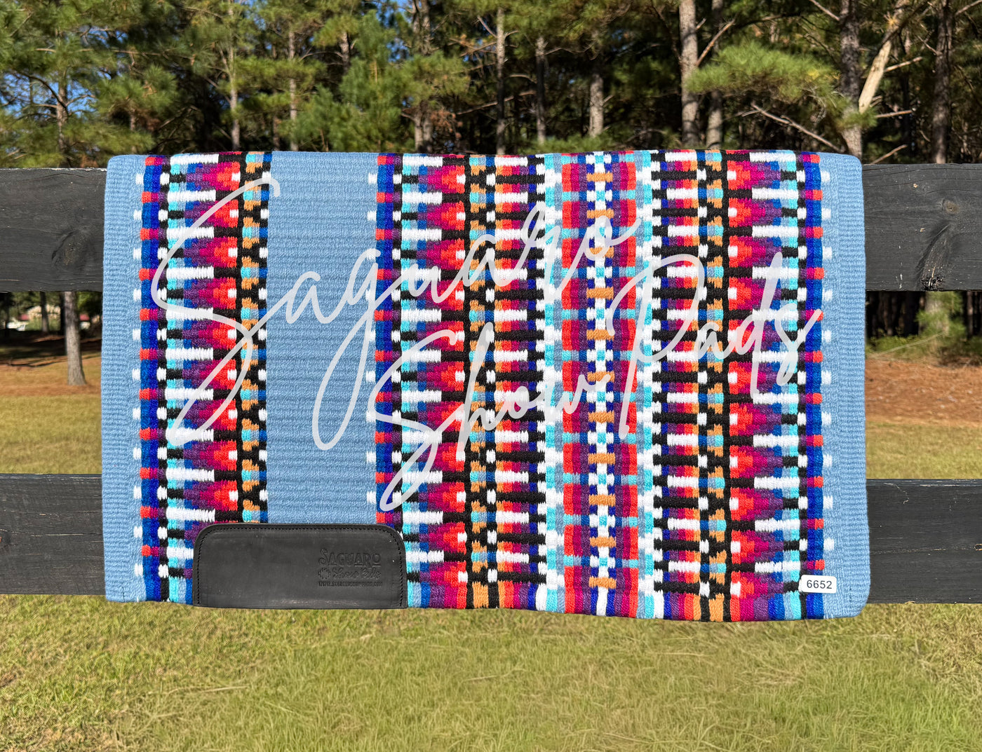 #6652 "Windemere" Show Pad